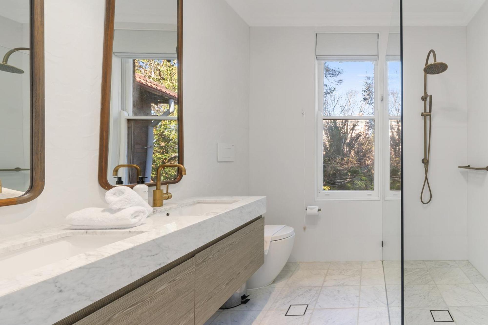 Apartment 3br Entire Lvl Penthouse With Views Darling Point