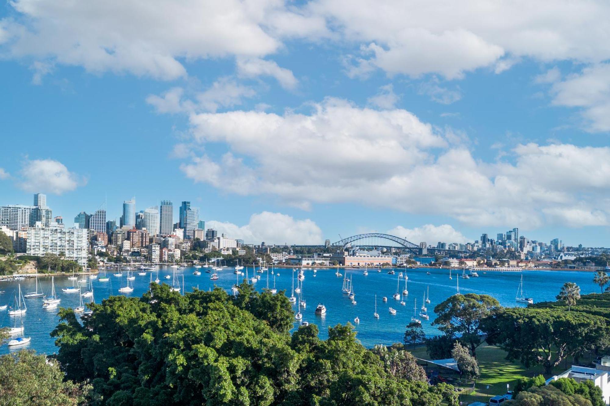 3br Entire Lvl Penthouse With Views Darling Point Apartment Sydney