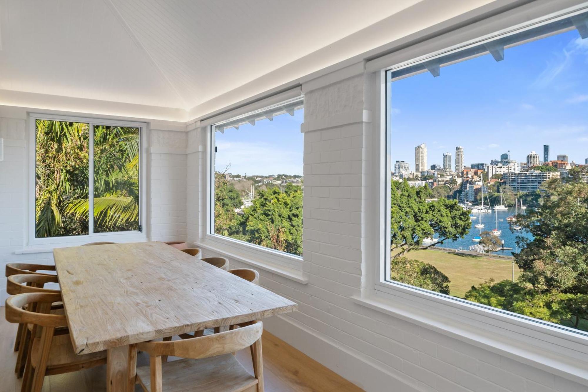 Apartment 3br Entire Lvl Penthouse With Views Darling Point